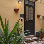 Essenza House Porta Pia Gasthuis 4*