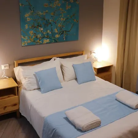 Affittacamere Essenza House Porta Pia Roma