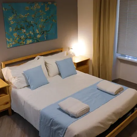 Essenza House Porta Pia 4*